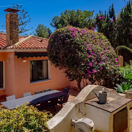 Villa Cubo's Capuchinas & Cave House Torremolinos